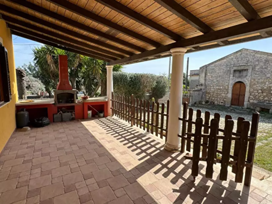 Immagine 10 di Casa indipendente in vendita  in Contrada Fondi San Filippo a Rosolini