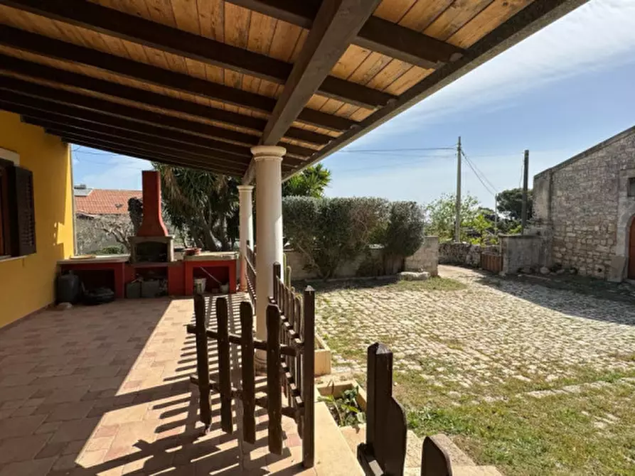Immagine 11 di Casa indipendente in vendita  in Contrada Fondi San Filippo a Rosolini