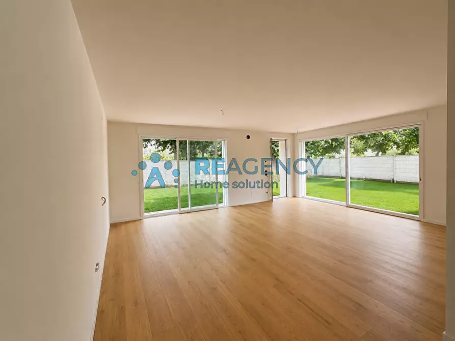 Immagine 6 di Appartamento in vendita  in Viale Manzoni a Vicenza