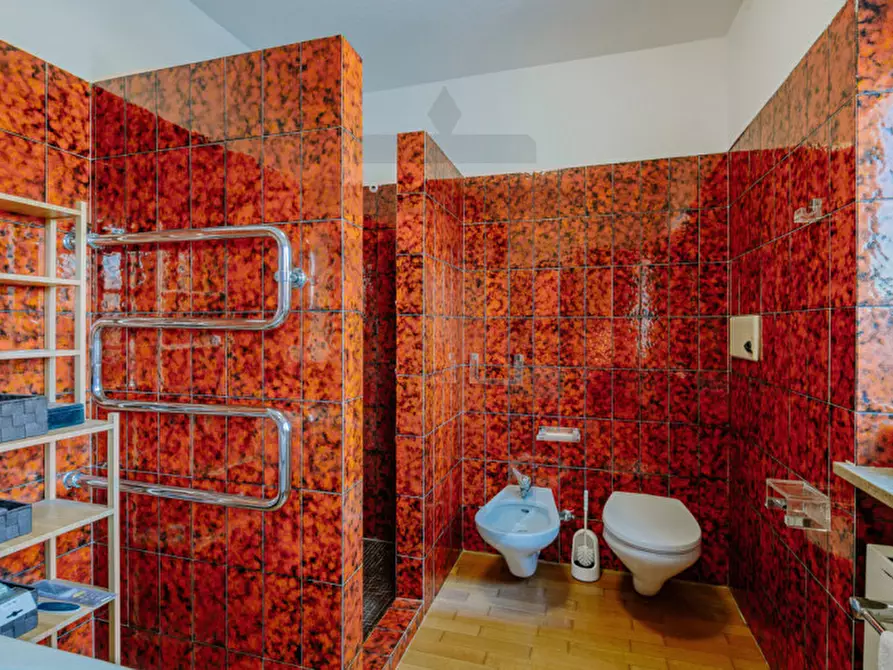 Immagine 39 di Appartamento in vendita  in Via MAx-Sparer Nr. 90 a Appiano Sulla Strada Del Vino .Eppan An Der.