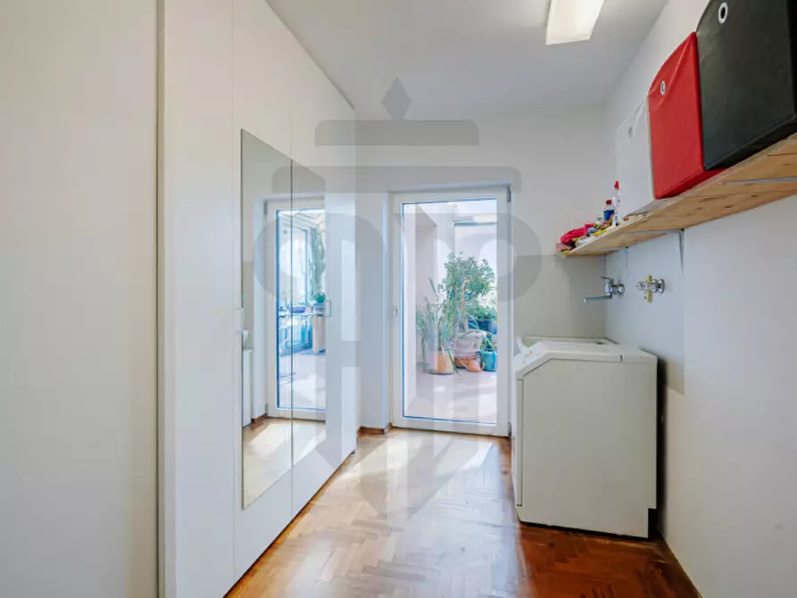 Immagine 44 di Appartamento in vendita  in Via MAx-Sparer Nr. 90 a Appiano Sulla Strada Del Vino .Eppan An Der.