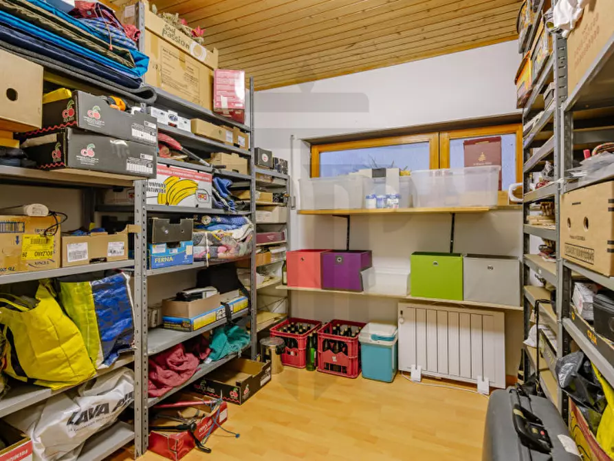 Immagine 49 di Appartamento in vendita  in Via MAx-Sparer Nr. 90 a Appiano Sulla Strada Del Vino .Eppan An Der.