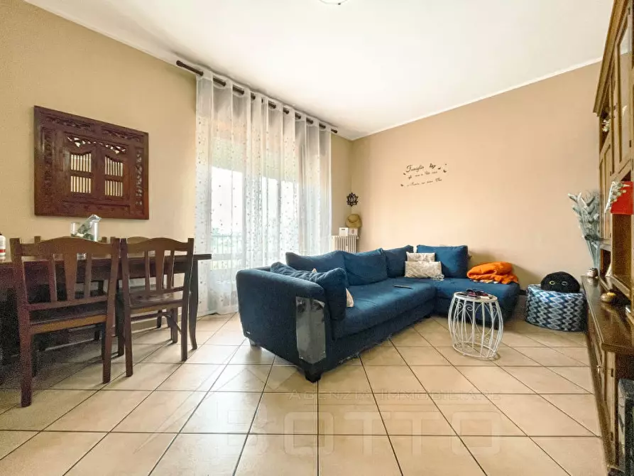Immagine 1 di Appartamento in vendita  in Via Don Giovanni Minzoni 81 a Bellinzago Novarese