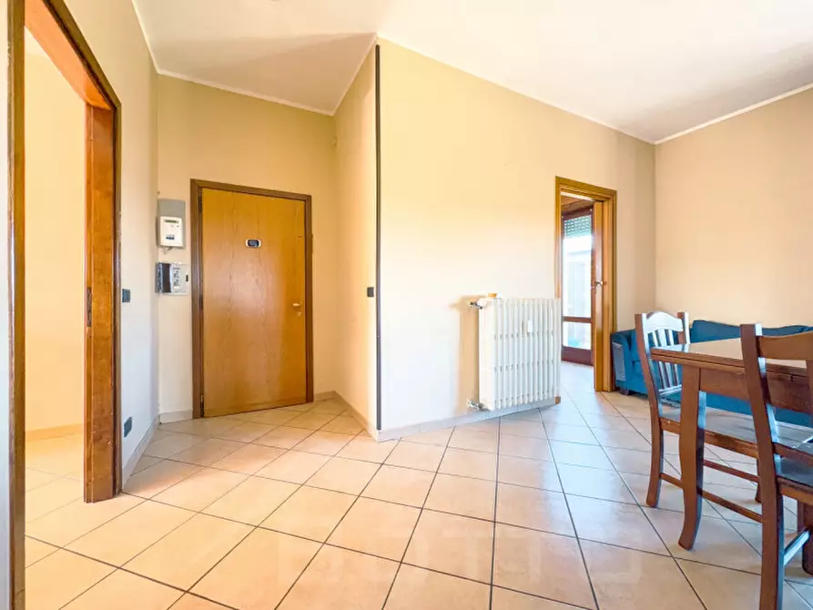 Immagine 10 di Appartamento in vendita  in Via Don Giovanni Minzoni 81 a Bellinzago Novarese