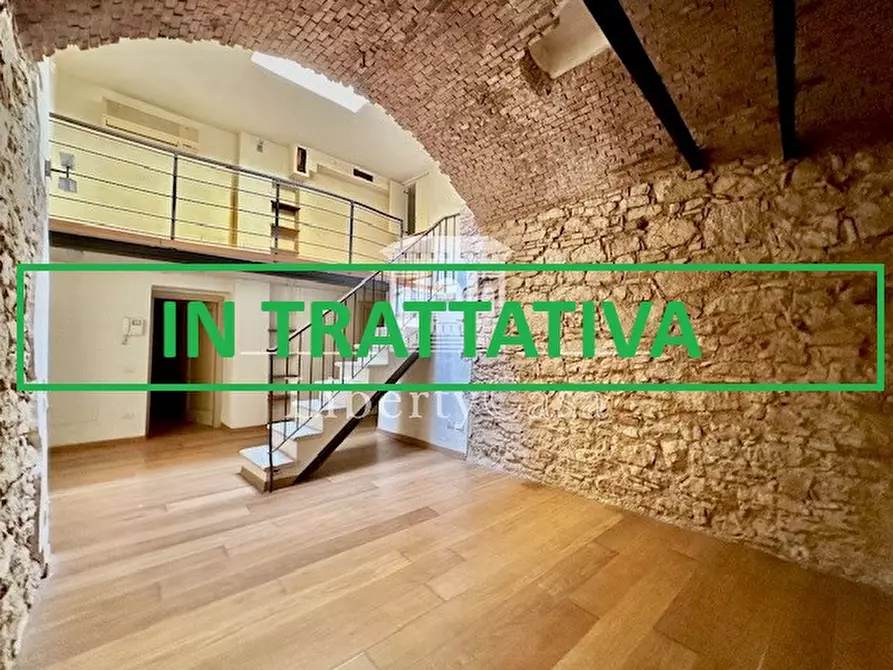 Immagine 1 di Appartamento in vendita  in Via San Carlo a Salò