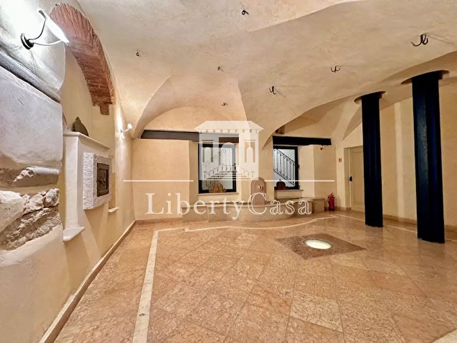 Immagine 10 di Appartamento in vendita  in Via San Carlo a Salò