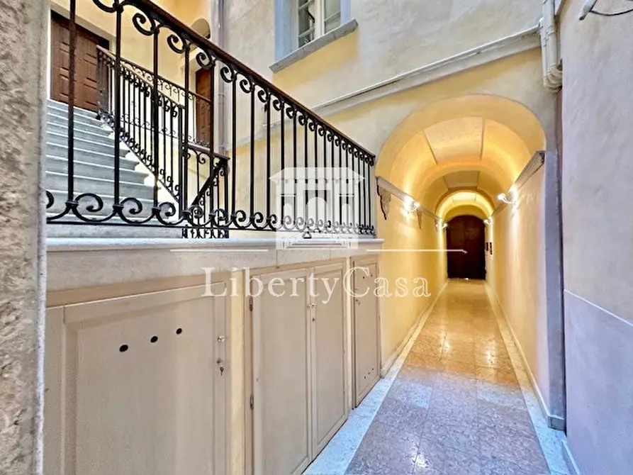 Immagine 13 di Appartamento in vendita  in Via San Carlo a Salò