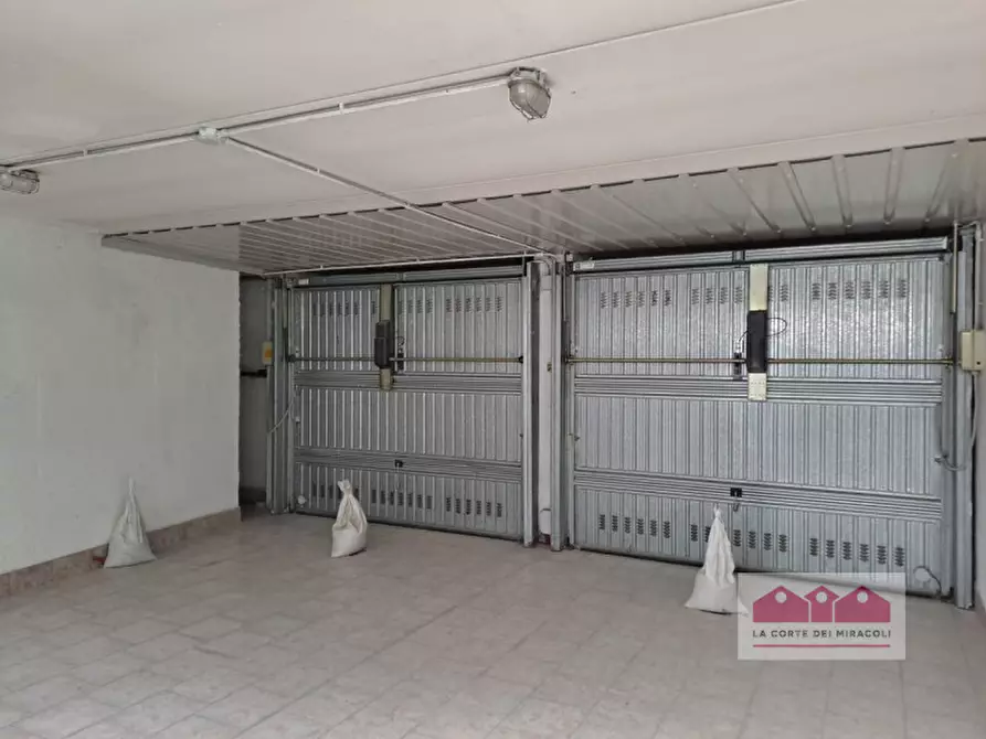 Immagine 1 di Garage in vendita  in Via Pacinotti a Vicenza