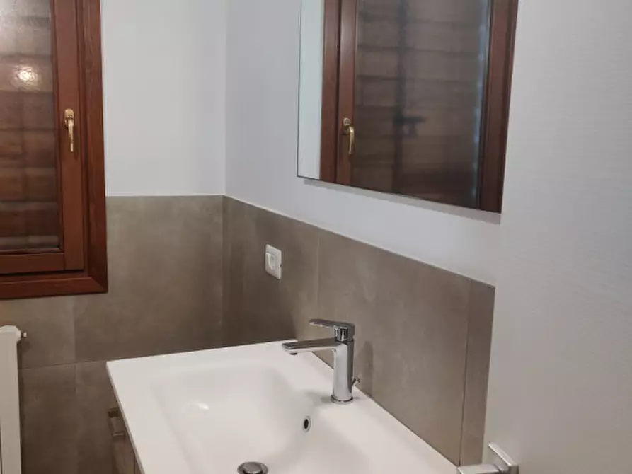 Immagine 37 di Monolocale in affitto  in Viale Delle Terme 3 a Abano Terme