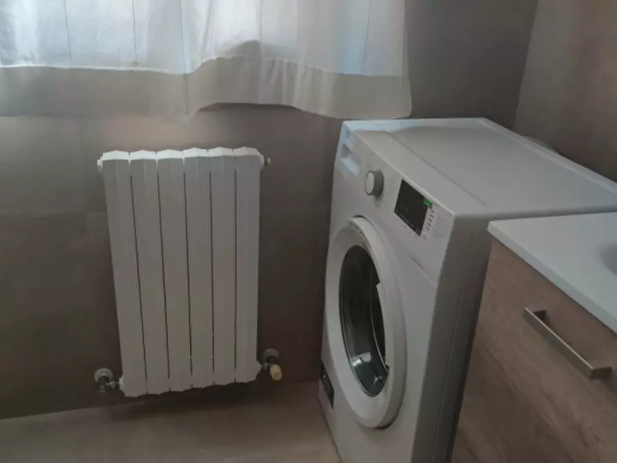 Immagine 41 di Monolocale in affitto  in Viale Delle Terme 3 a Abano Terme