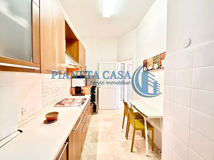 Immagine 7 di Appartamento in vendita  in Via Giovanni da Procida 10 a Milano