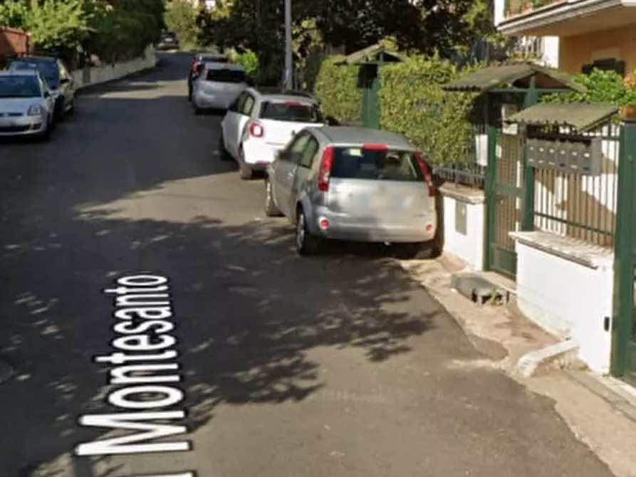 Immagine 1 di Appartamento in vendita  in Via Monte Santo a Marcellina