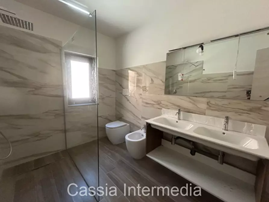 Immagine 38 di Villa in vendita  in Via Salomonio 42 a Nepi