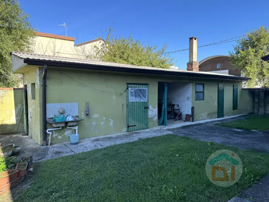 Immagine 17 di Casa indipendente in vendita  in Via Nazario Sauro a Capriva Del Friuli