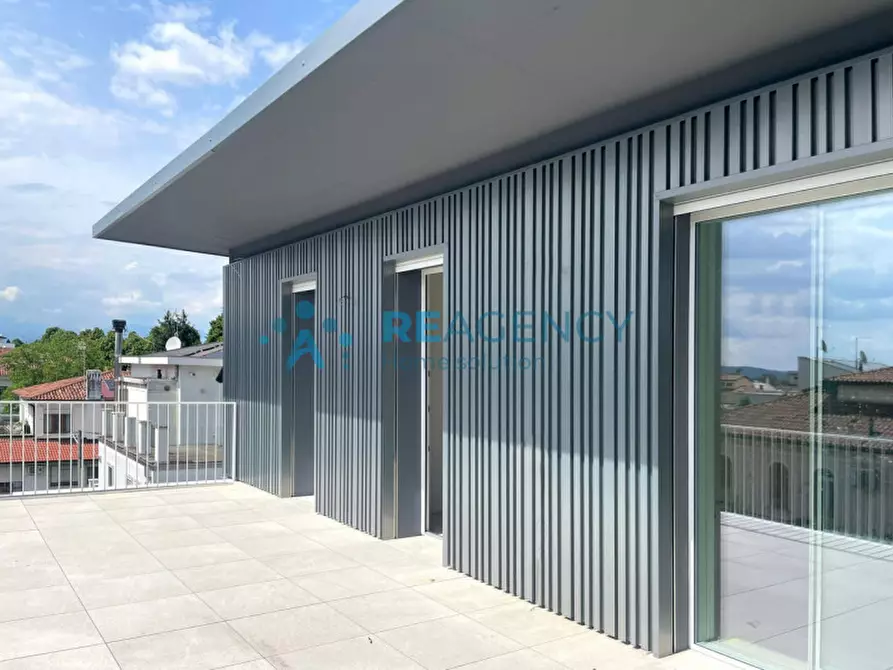 Immagine 3 di Appartamento in vendita  in Viale Alessandro Manzoni a Vicenza