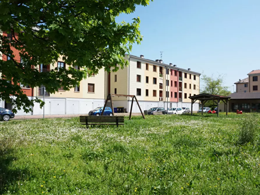 Immagine 1 di Appartamento in vendita  in Strada baganzola, 11 a Parma