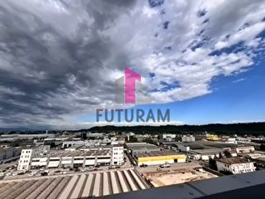 Immagine 7 di Capannone industriale in vendita  in via 1 maggio a Montecchio Maggiore