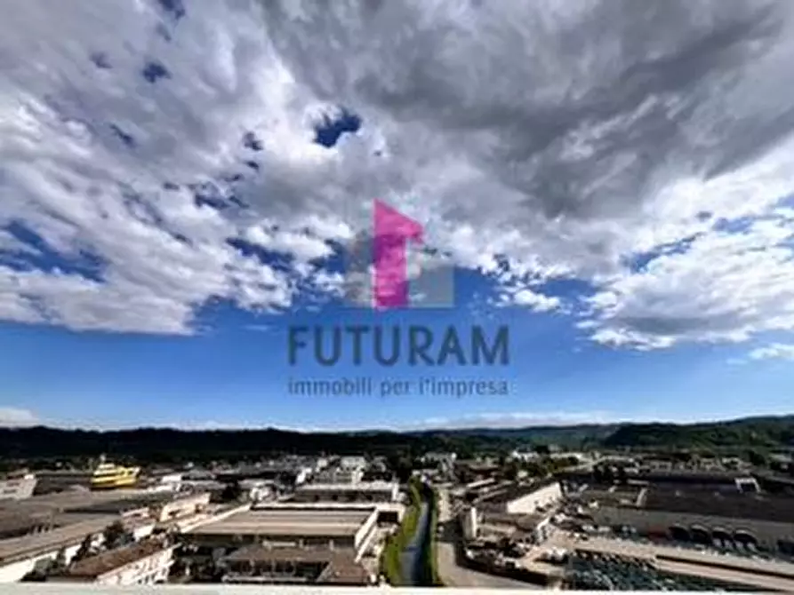 Immagine 8 di Capannone industriale in vendita  in via 1 maggio a Montecchio Maggiore