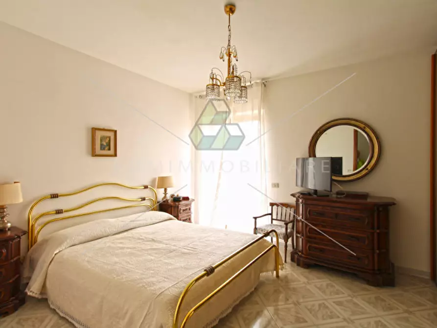 Immagine 8 di Casa bifamiliare in vendita  in Via Francesco Petrarca a Tivoli