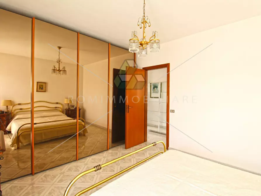 Immagine 9 di Casa bifamiliare in vendita  in Via Francesco Petrarca a Tivoli