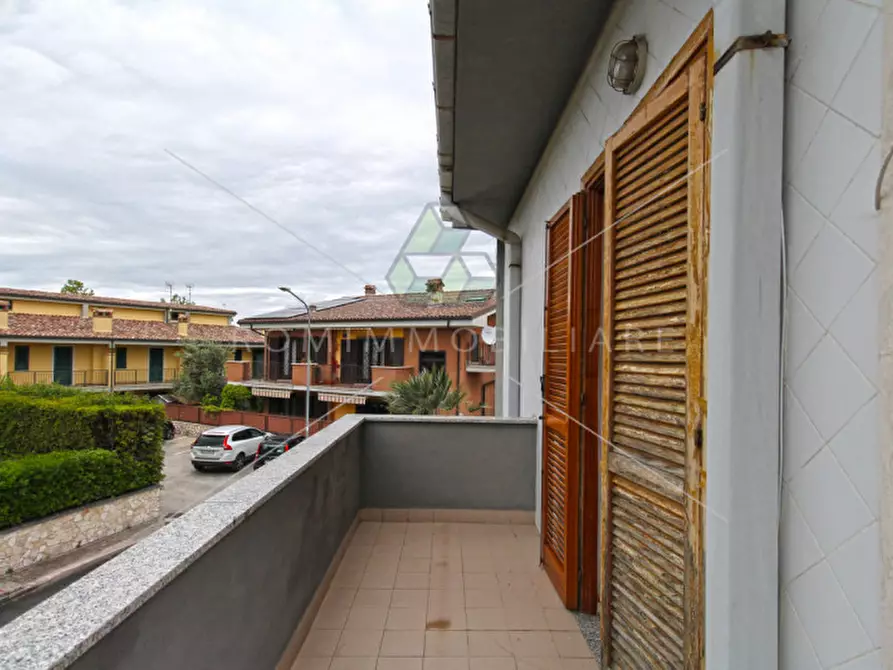 Immagine 24 di Casa bifamiliare in vendita  in Via Francesco Petrarca a Tivoli