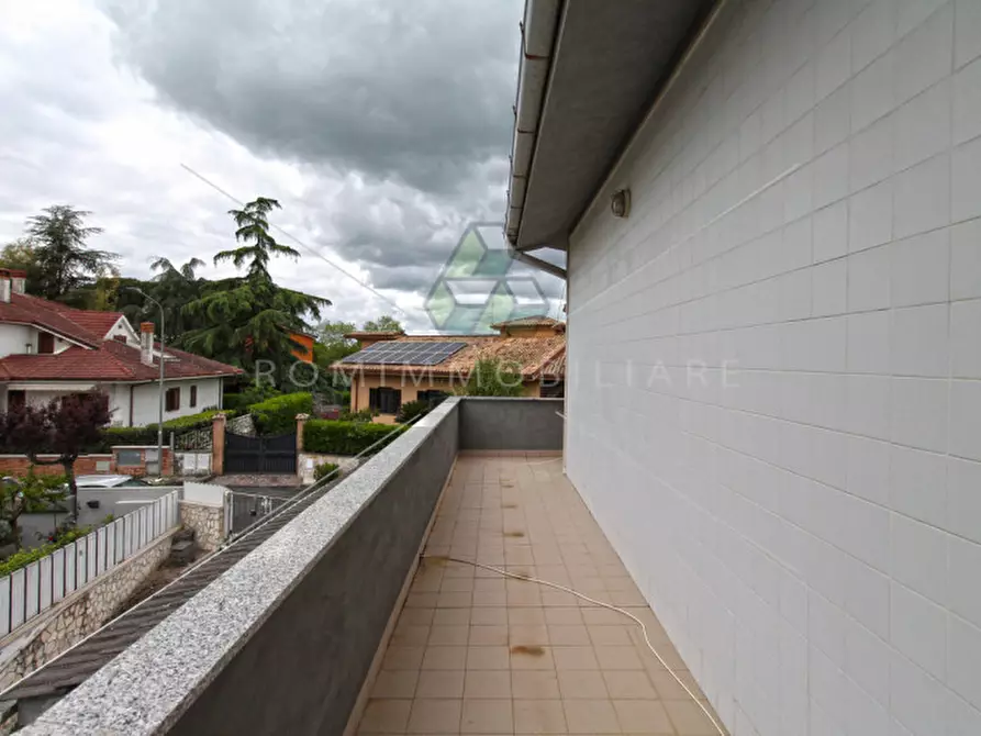 Immagine 25 di Casa bifamiliare in vendita  in Via Francesco Petrarca a Tivoli