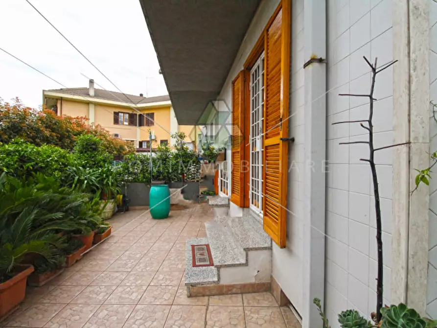 Immagine 32 di Casa bifamiliare in vendita  in Via Francesco Petrarca a Tivoli