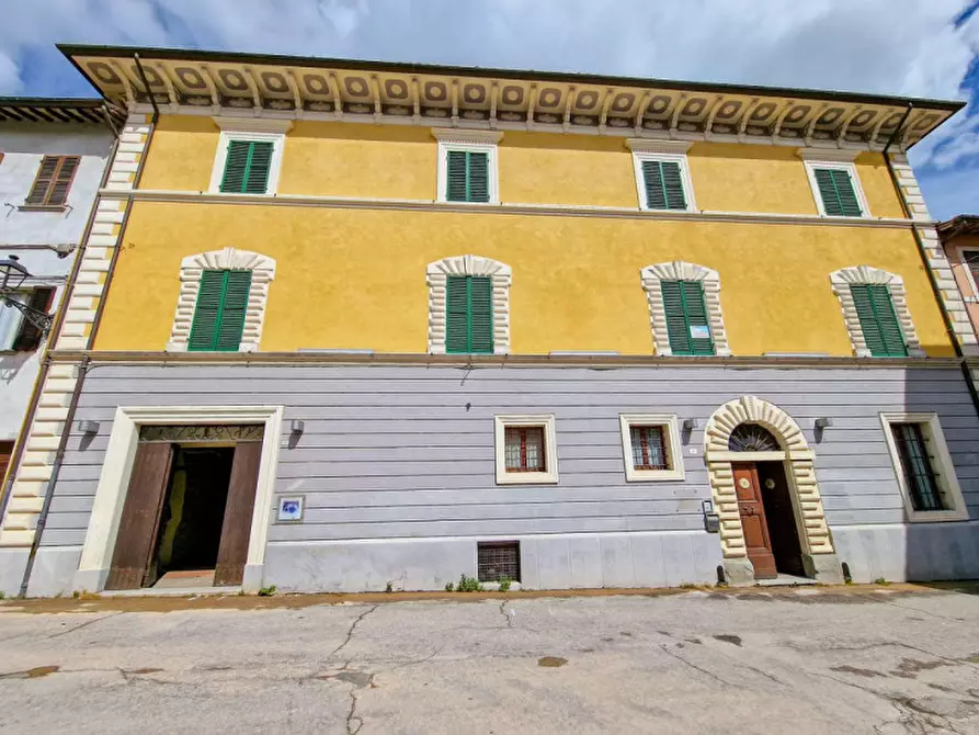 Immagine 2 di Hotel in vendita  in via Mancini a Sant'angelo In Vado