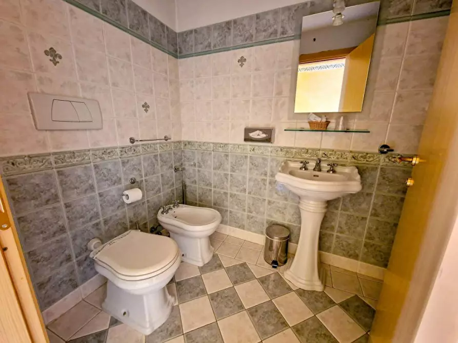 Immagine 12 di Hotel in vendita  in via Mancini a Sant'angelo In Vado