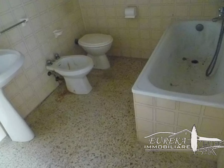 Immagine 13 di Villetta a schiera in vendita  in via roma 152 a Castiglione Del Lago