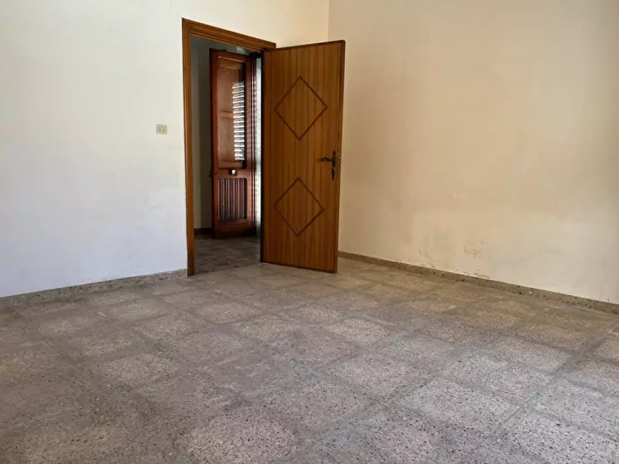 Immagine 14 di Casa indipendente in vendita  in Via Roma a Supersano