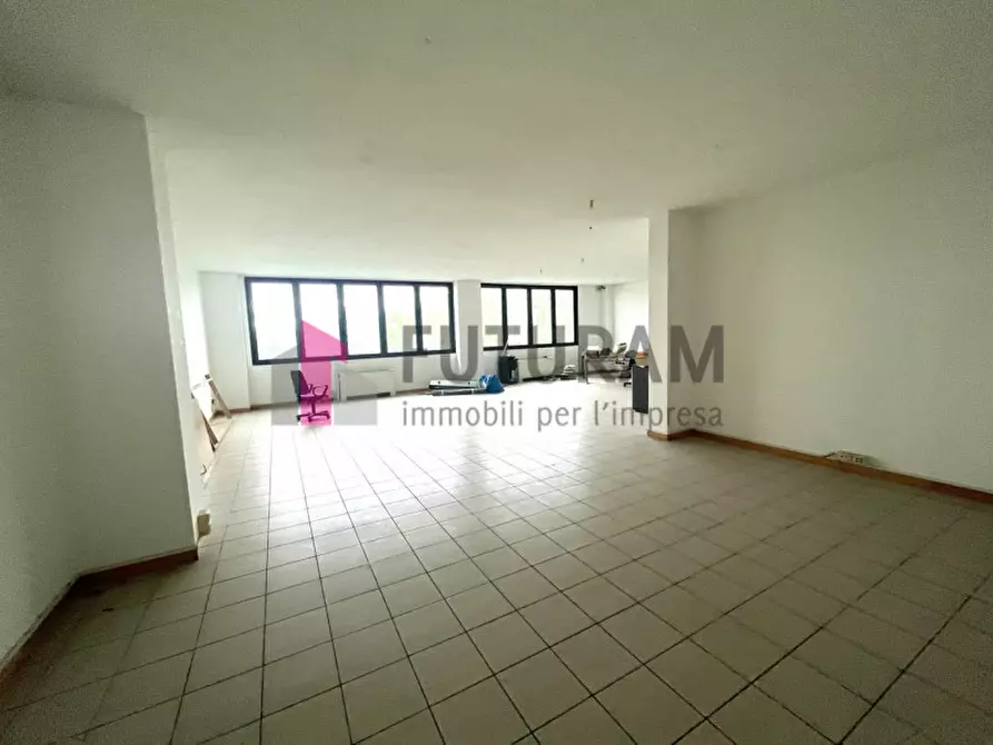 Immagine 3 di Ufficio in affitto  in via del santo a Limena