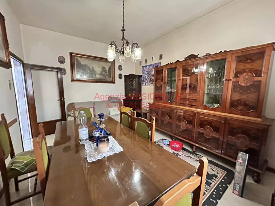 Immagine 1 di Casa indipendente in vendita  in via lazzaro spallanzani a Padova