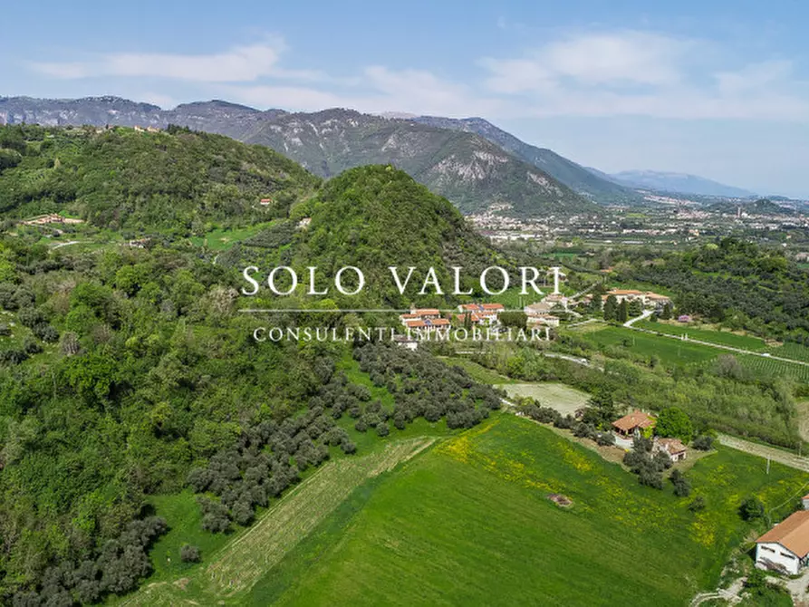 Immagine 2 di Rustico / casale in vendita  in Viale Asiago a Bassano Del Grappa