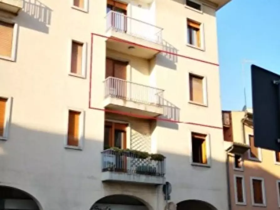 Immagine 1 di Appartamento in vendita  in Via Cavallotti, 19 a Conegliano