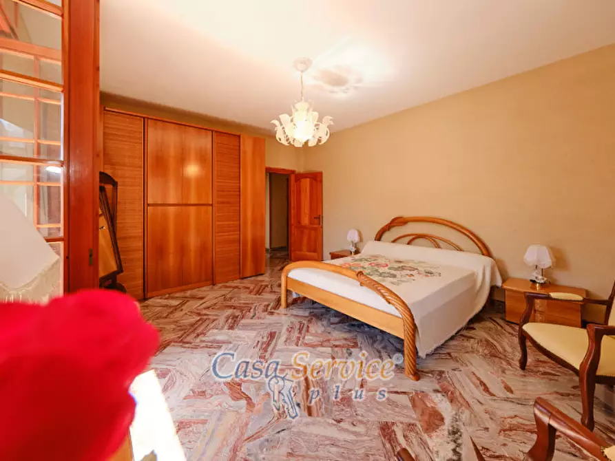 Immagine 21 di Casa indipendente in vendita  in Via Antonio Lenio a Parabita