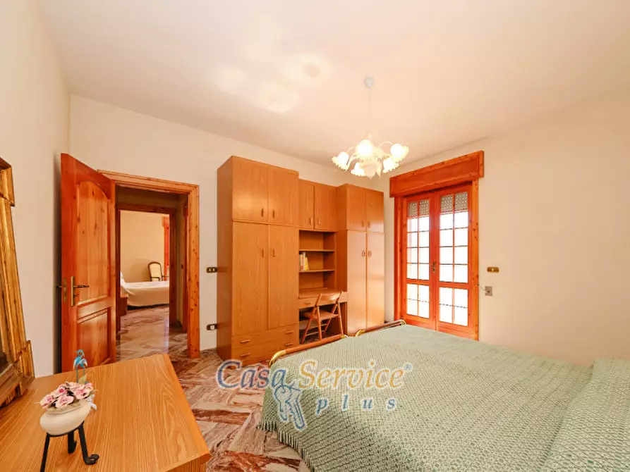 Immagine 25 di Casa indipendente in vendita  in Via Antonio Lenio a Parabita