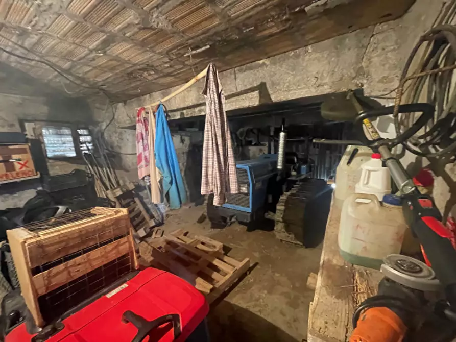 Immagine 16 di Rustico / casale in vendita  a Senigallia
