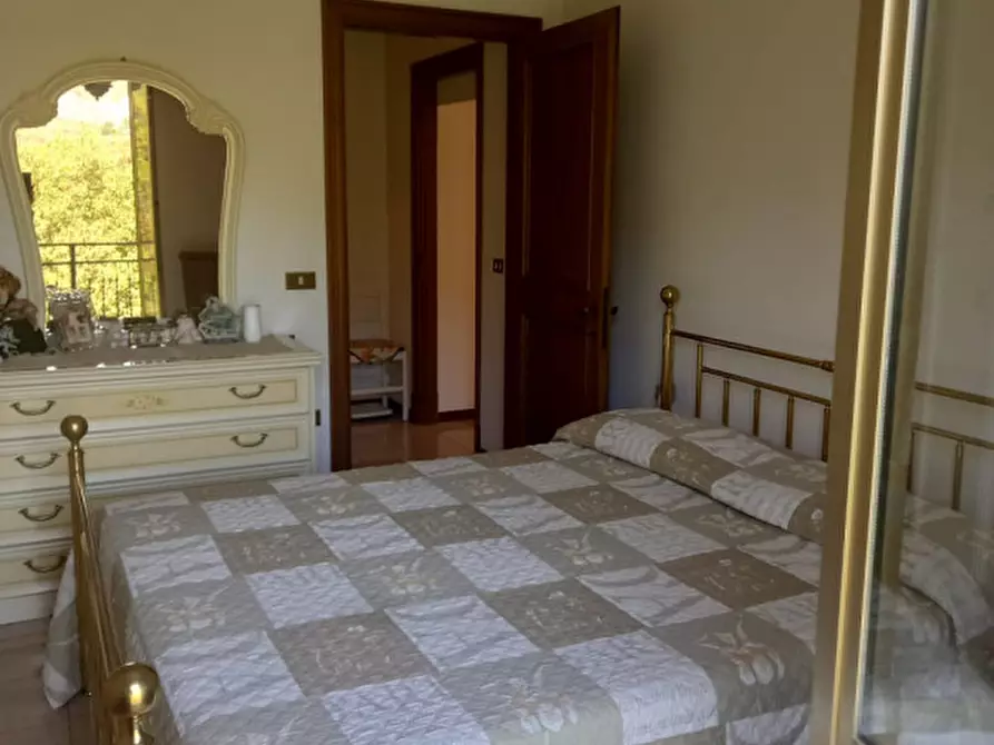 Immagine 5 di Villetta a schiera in vendita  in Via Edmondo De Amicis a Terni