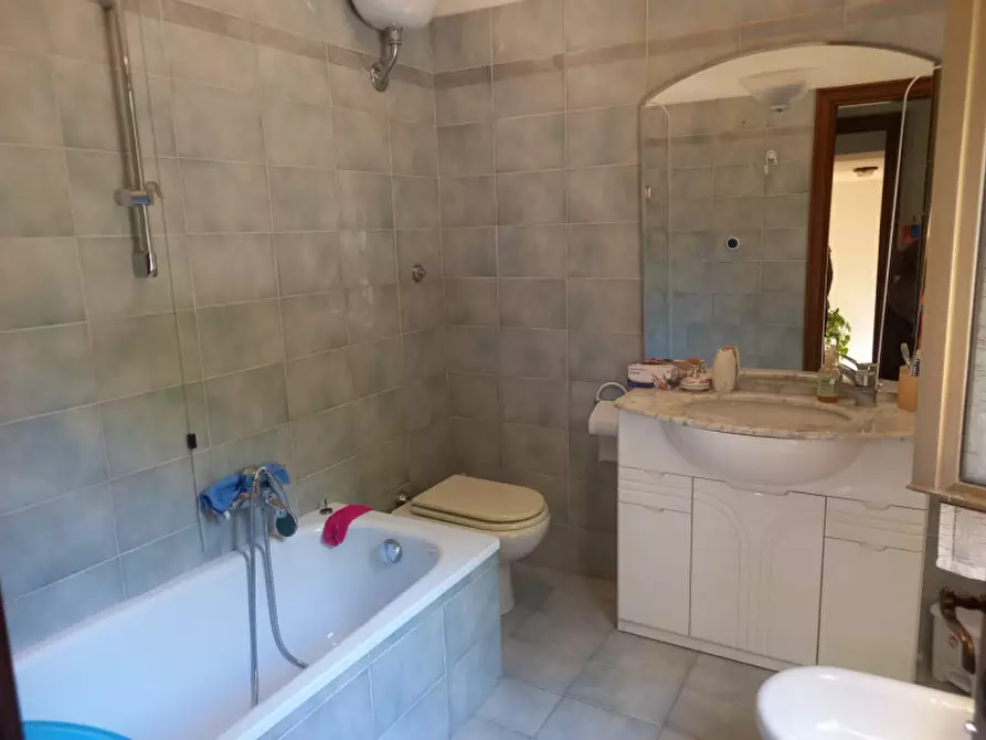 Immagine 10 di Villetta a schiera in vendita  in Via Edmondo De Amicis a Terni