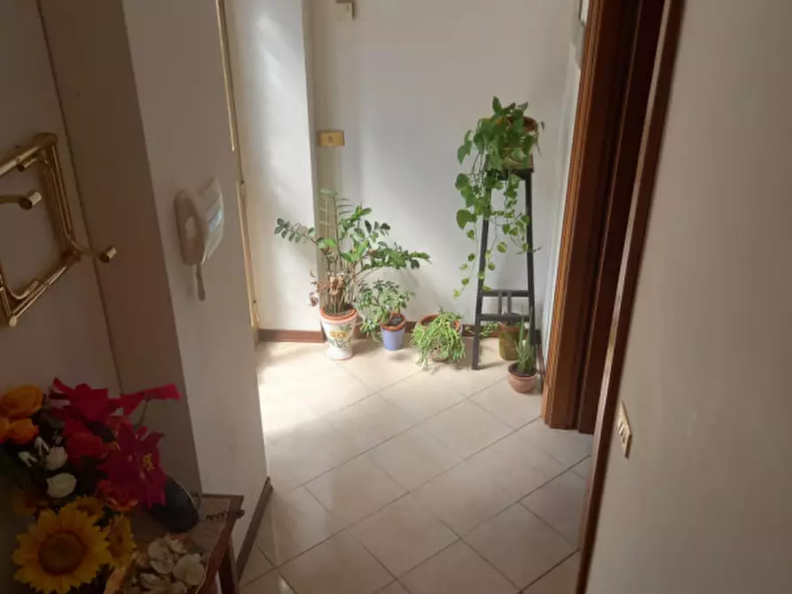 Immagine 13 di Villetta a schiera in vendita  in Via Edmondo De Amicis a Terni