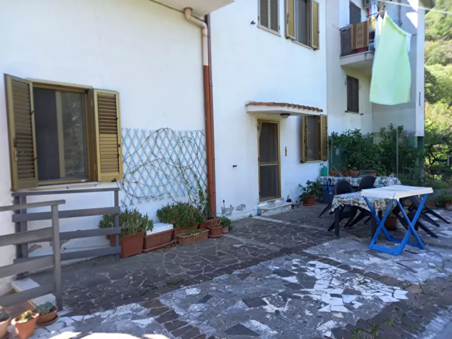 Immagine 27 di Villetta a schiera in vendita  in Via Edmondo De Amicis a Terni