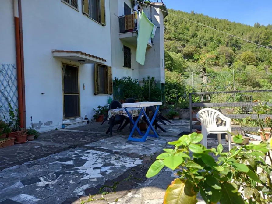 Immagine 30 di Villetta a schiera in vendita  in Via Edmondo De Amicis a Terni