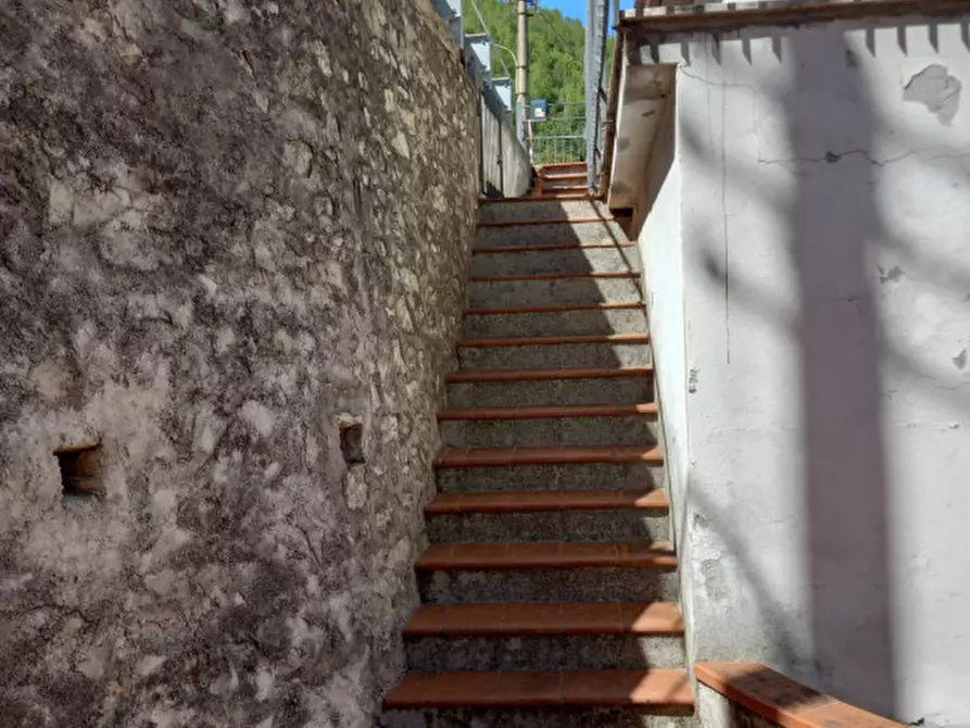 Immagine 39 di Villetta a schiera in vendita  in Via Edmondo De Amicis a Terni