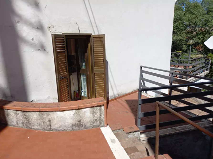 Immagine 40 di Villetta a schiera in vendita  in Via Edmondo De Amicis a Terni