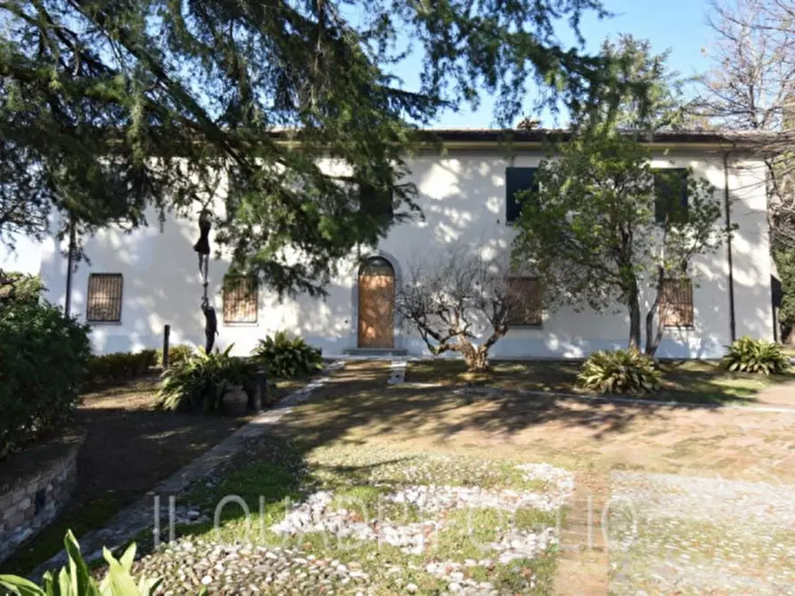 Immagine 14 di Villa in vendita  a Longiano