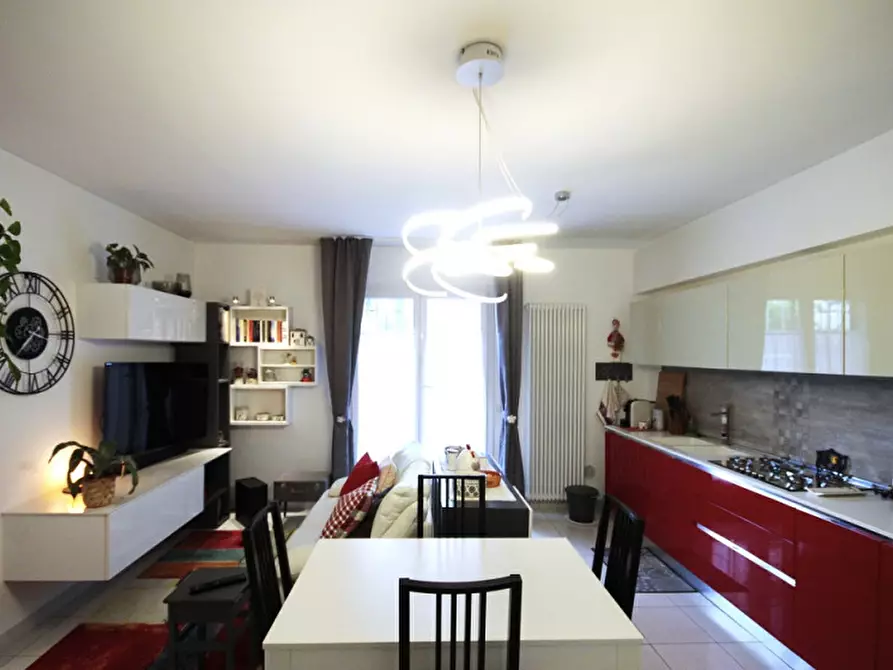 Immagine 1 di Appartamento in vendita  in viale Viareggio a Riccione