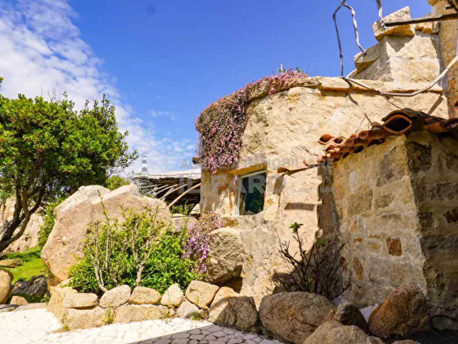 Immagine 17 di Villa in vendita  in Regione Gambino a La Maddalena