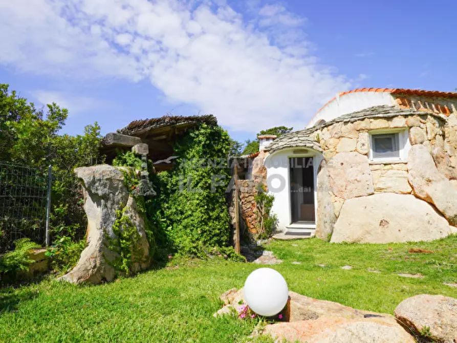 Immagine 18 di Villa in vendita  in Regione Gambino a La Maddalena