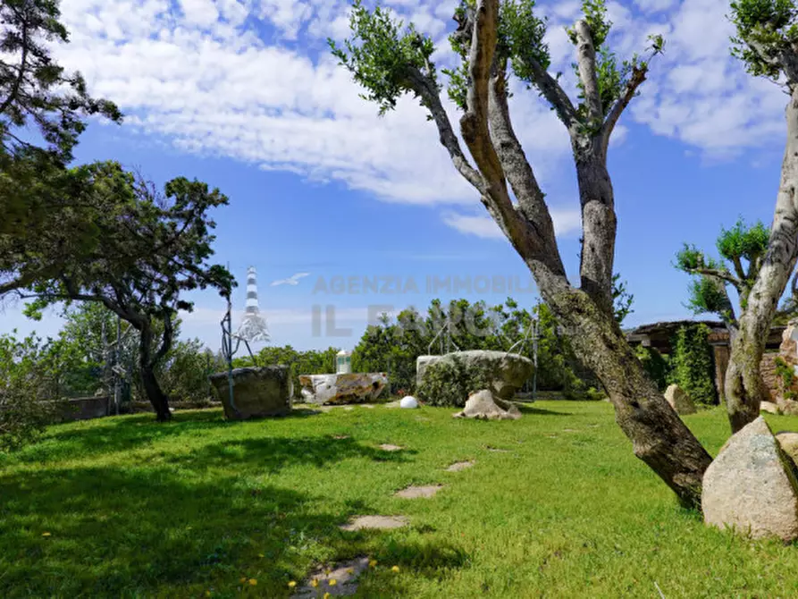 Immagine 23 di Villa in vendita  in Regione Gambino a La Maddalena